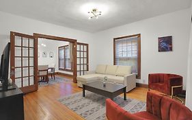 Comfy Apartment In Indianapolis