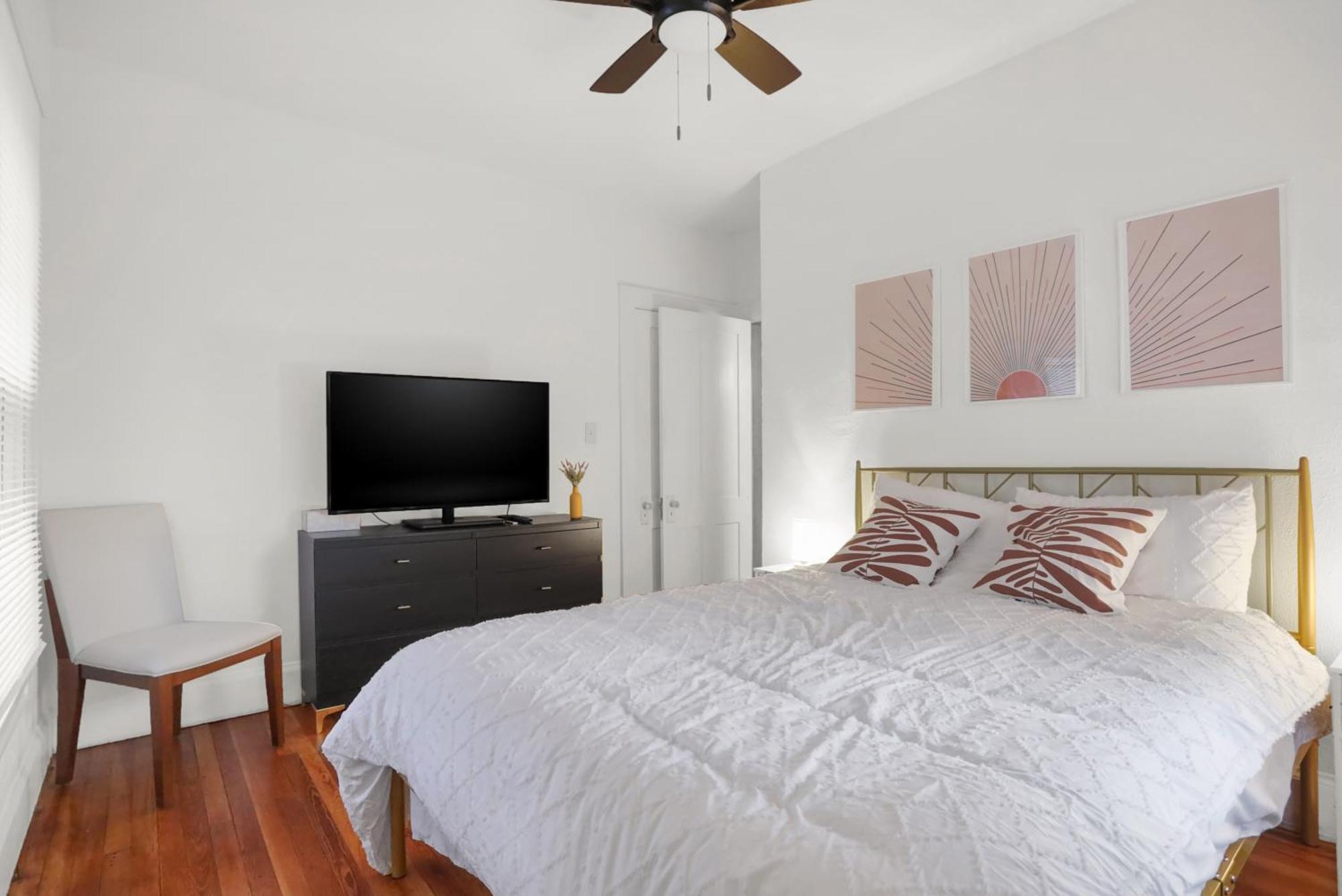 Comfy Apartment In Indianapolis Exterior photo